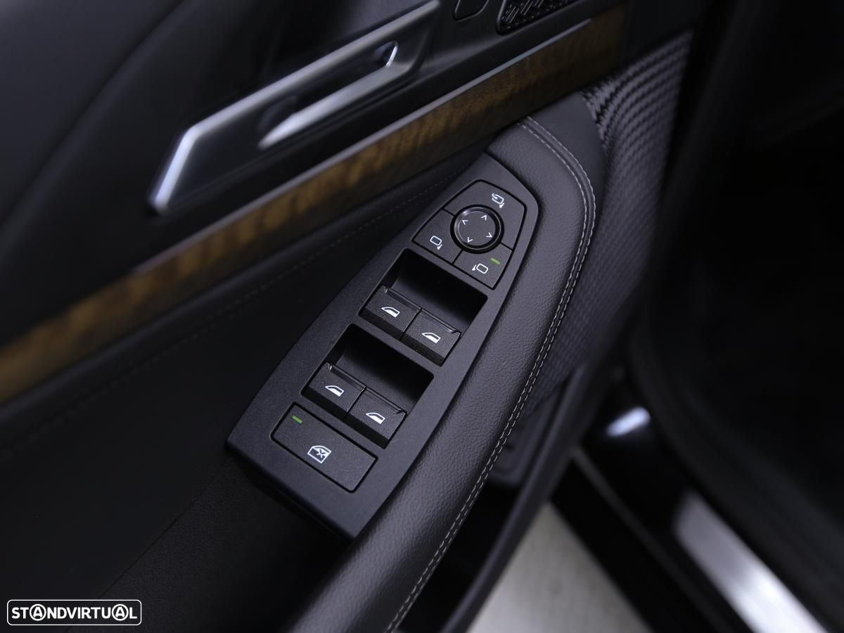 BMW 218 Active Tourer i Aut. Luxury Line - 16