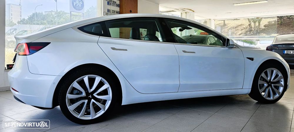 Tesla Model 3 Standard Range Plus RWD - 5