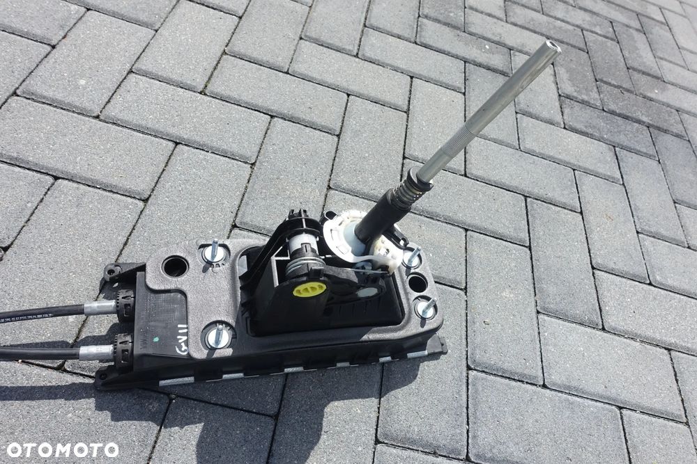 WYBIERAK ZMIANY BIEGÓW GOLF VII 1.6 TDI 5Q0711061E - 2