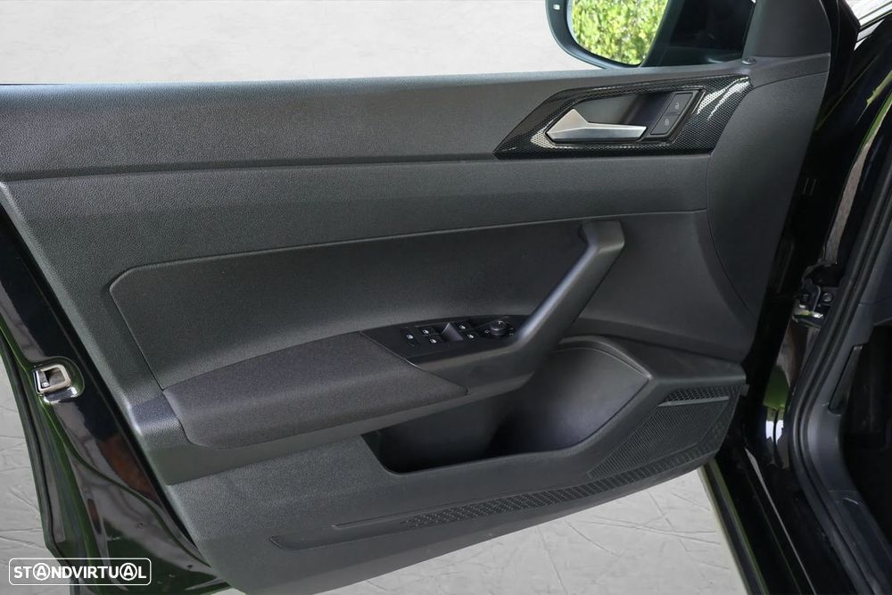 VW Taigo 1.0 TSI Urban DSG - 13