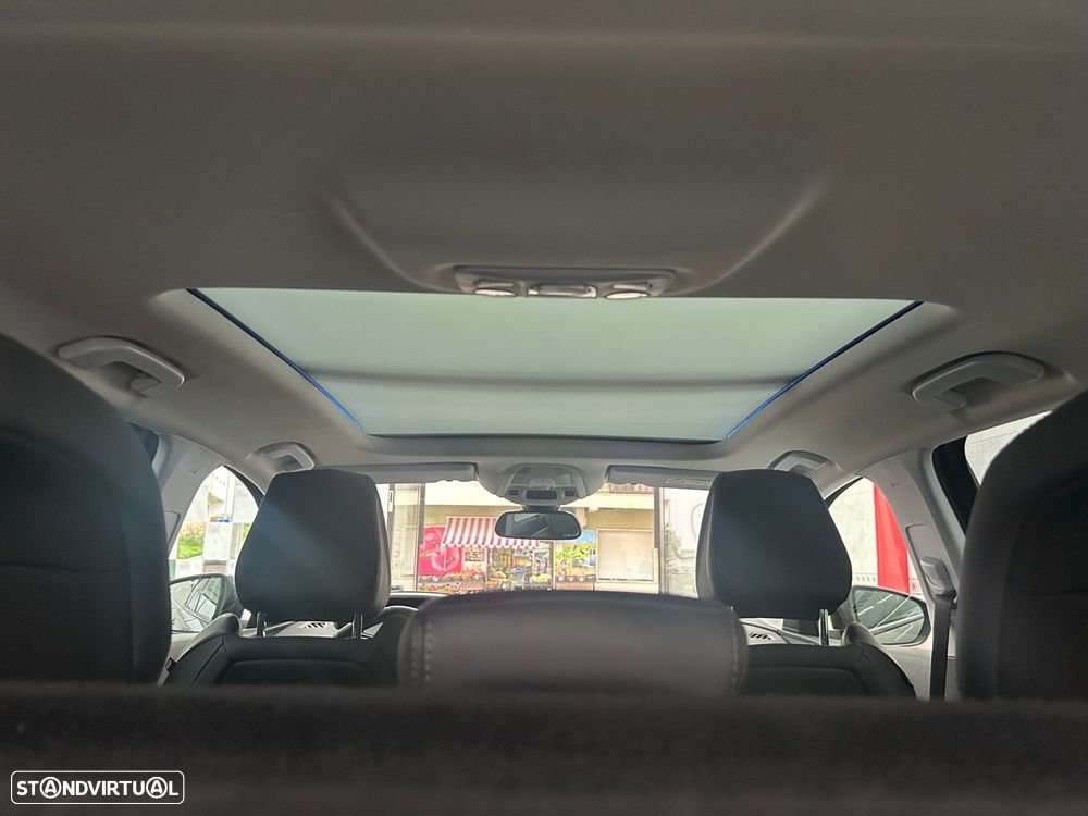 Peugeot 3008 1.2 PureTech Allure - 19