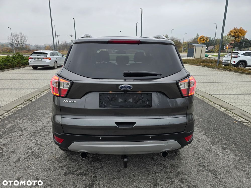 Ford Kuga 2.0 TDCi 4x4 Titanium - 24