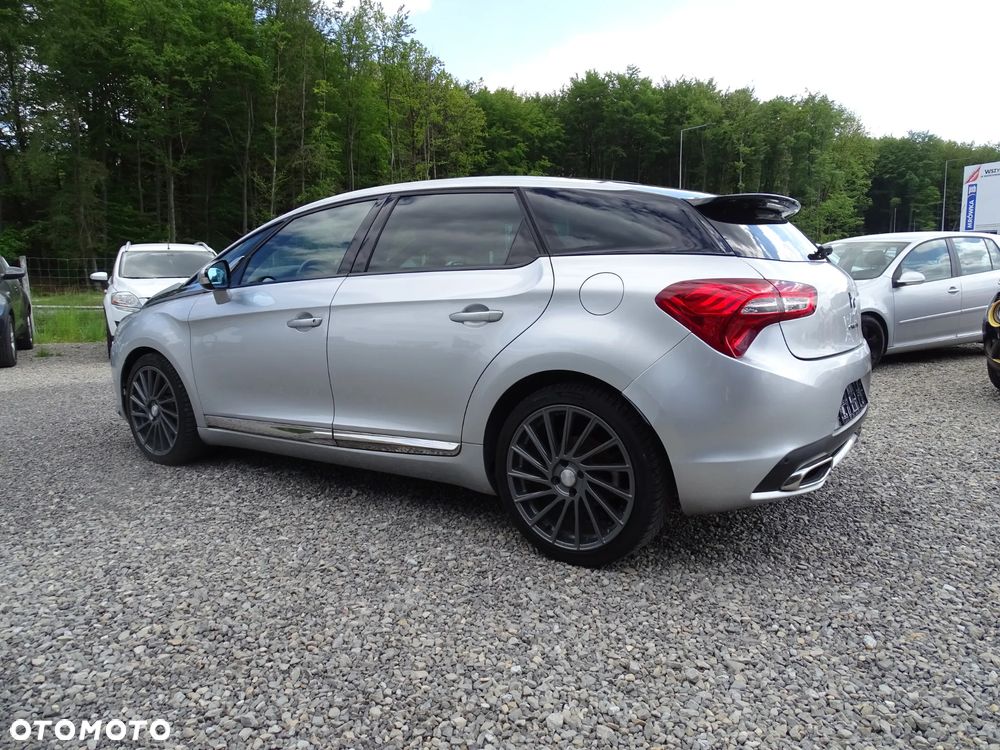 Citroën DS5 2.0 HDi SportChic - 5
