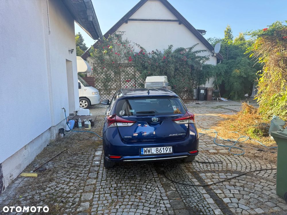 Toyota Auris 1.8 HSD Prestige NAVI - 4