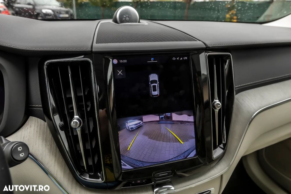 Volvo XC 60 T8 AWD Recharge Ultimate Bright - 40