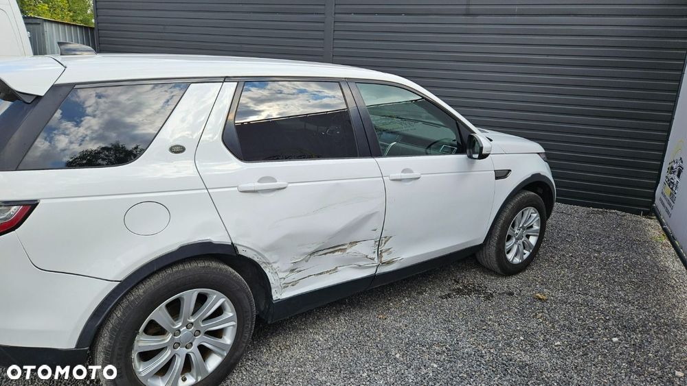 Land Rover Discovery Sport - 36
