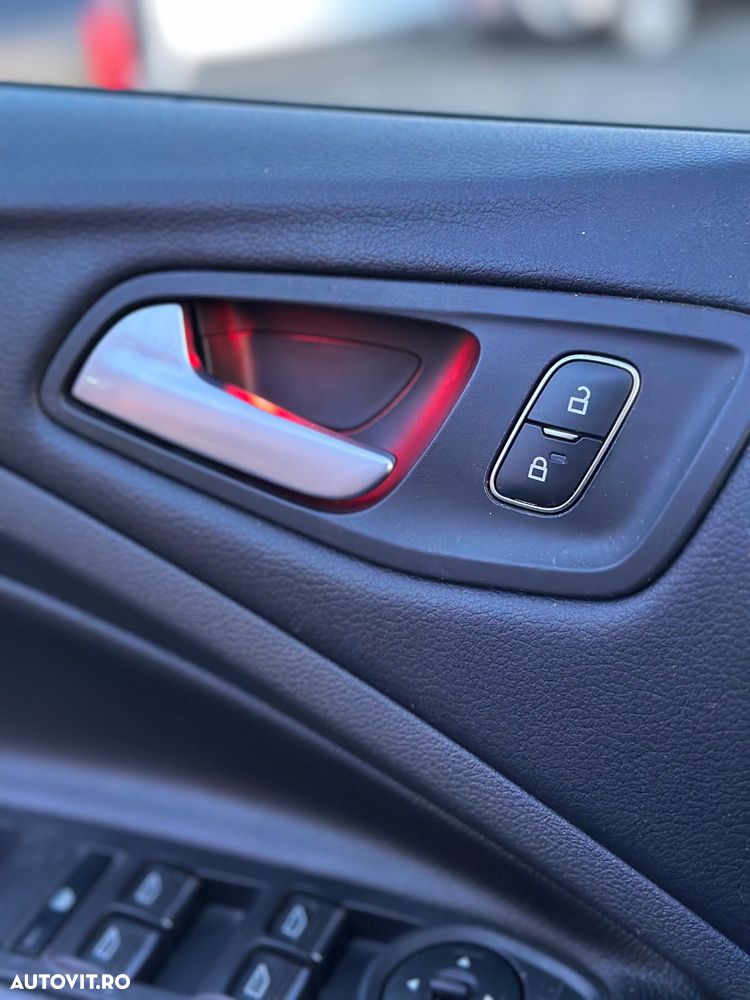 FORD Kuga 2019 — imagine 6