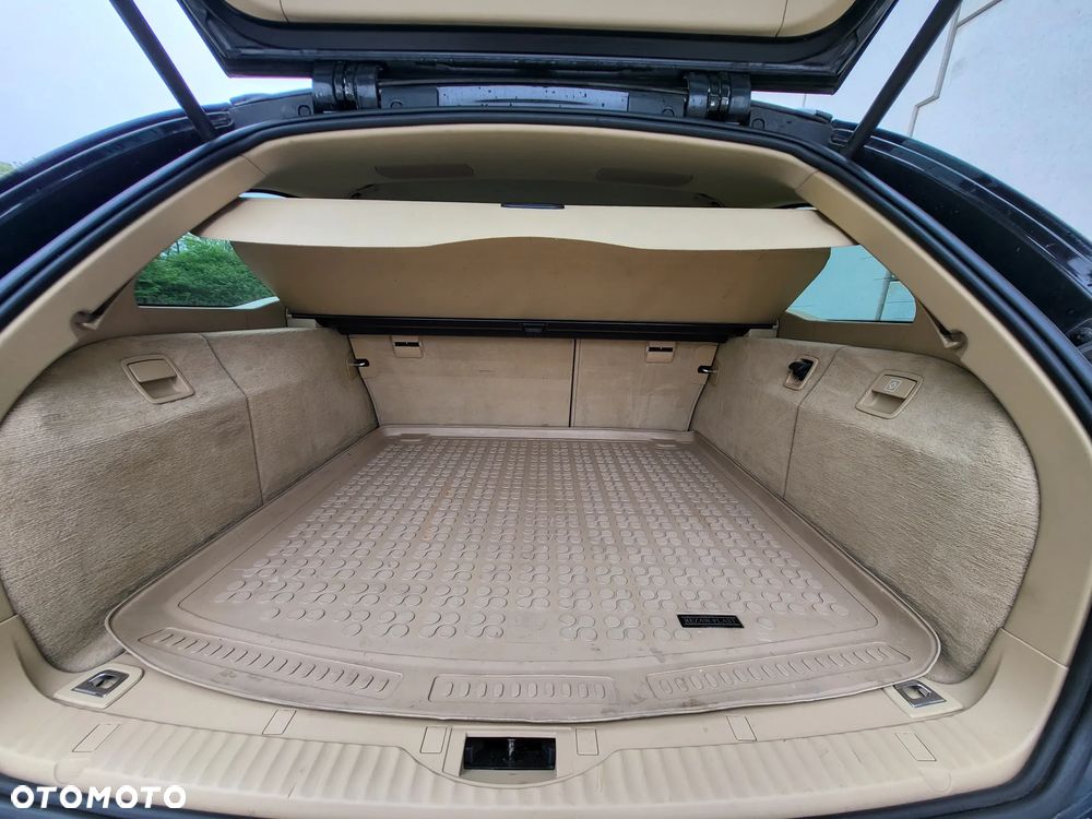 BMW Seria 5 520d - 22