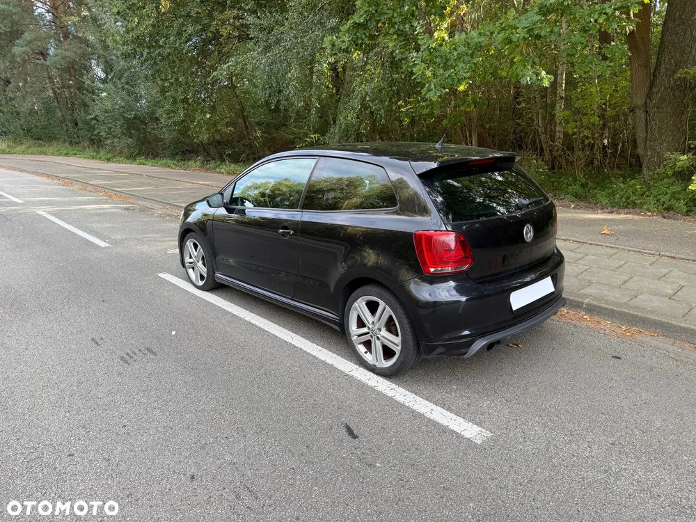 Volkswagen Polo 1.6 TDI Highline - 11