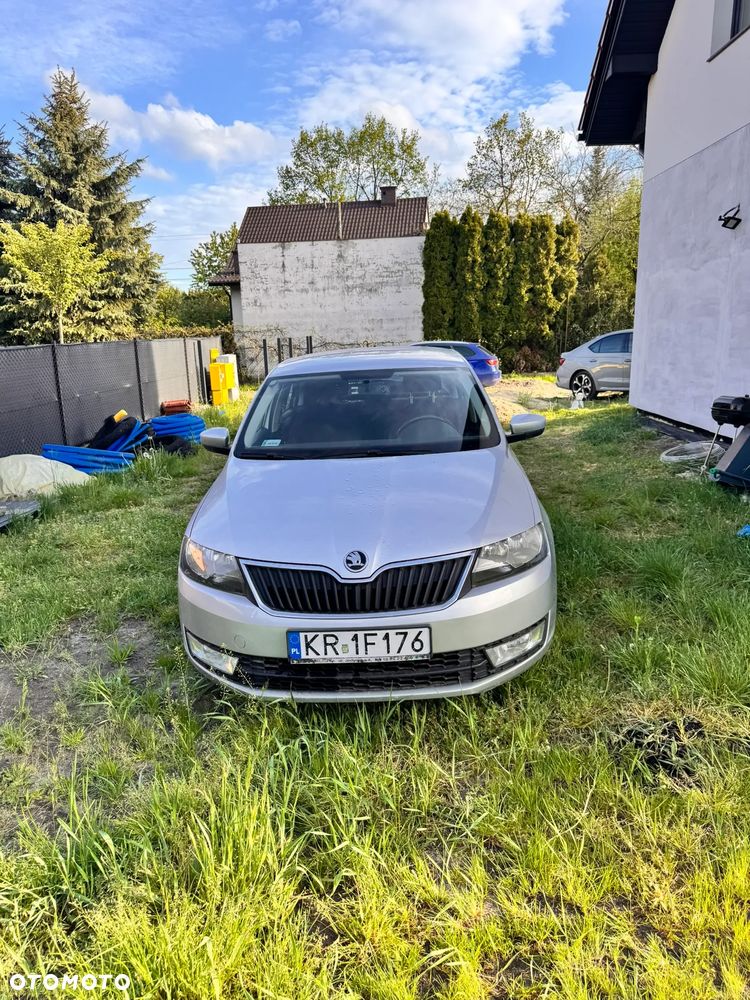 Skoda RAPID - 14