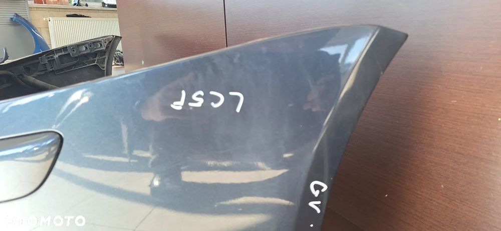 Volkswagen Golf V Zderzak Przód Przedni Kod Lakieru LC5F - 8