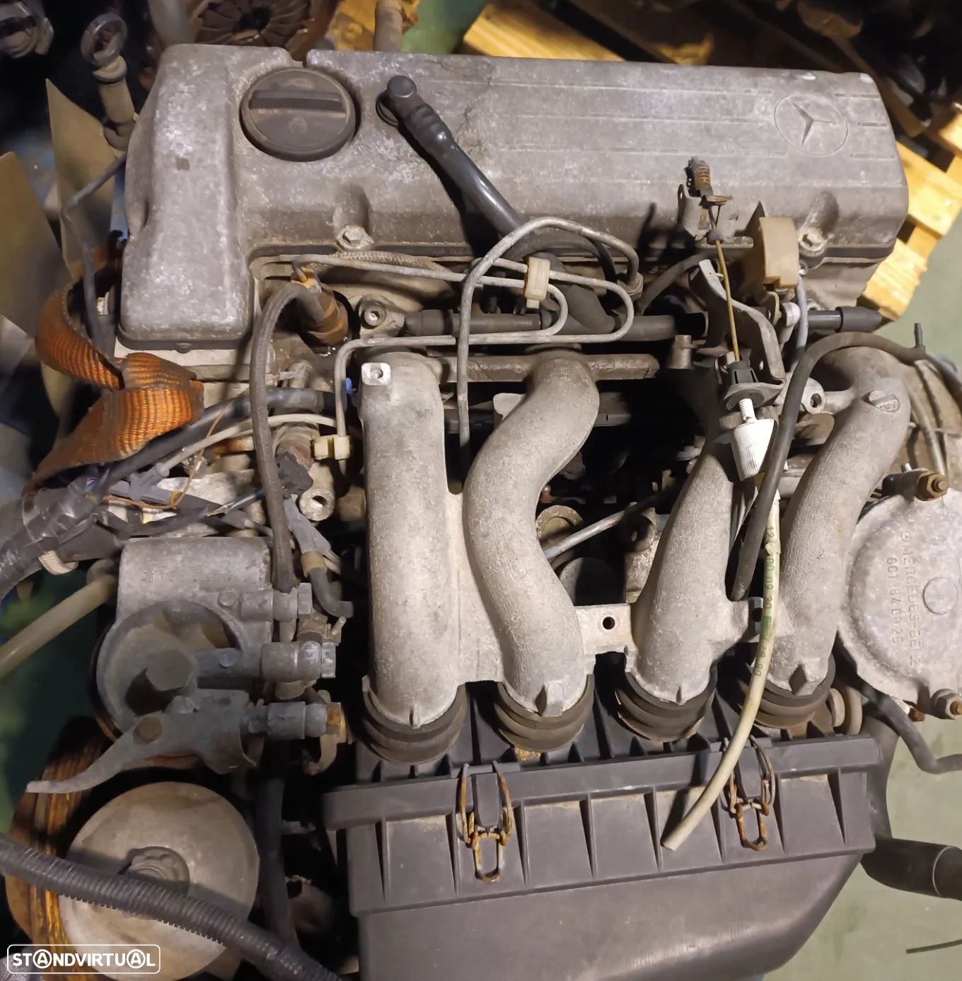 MOTOR MERCEDES 190D 200D W201 W124 2.0D - 1