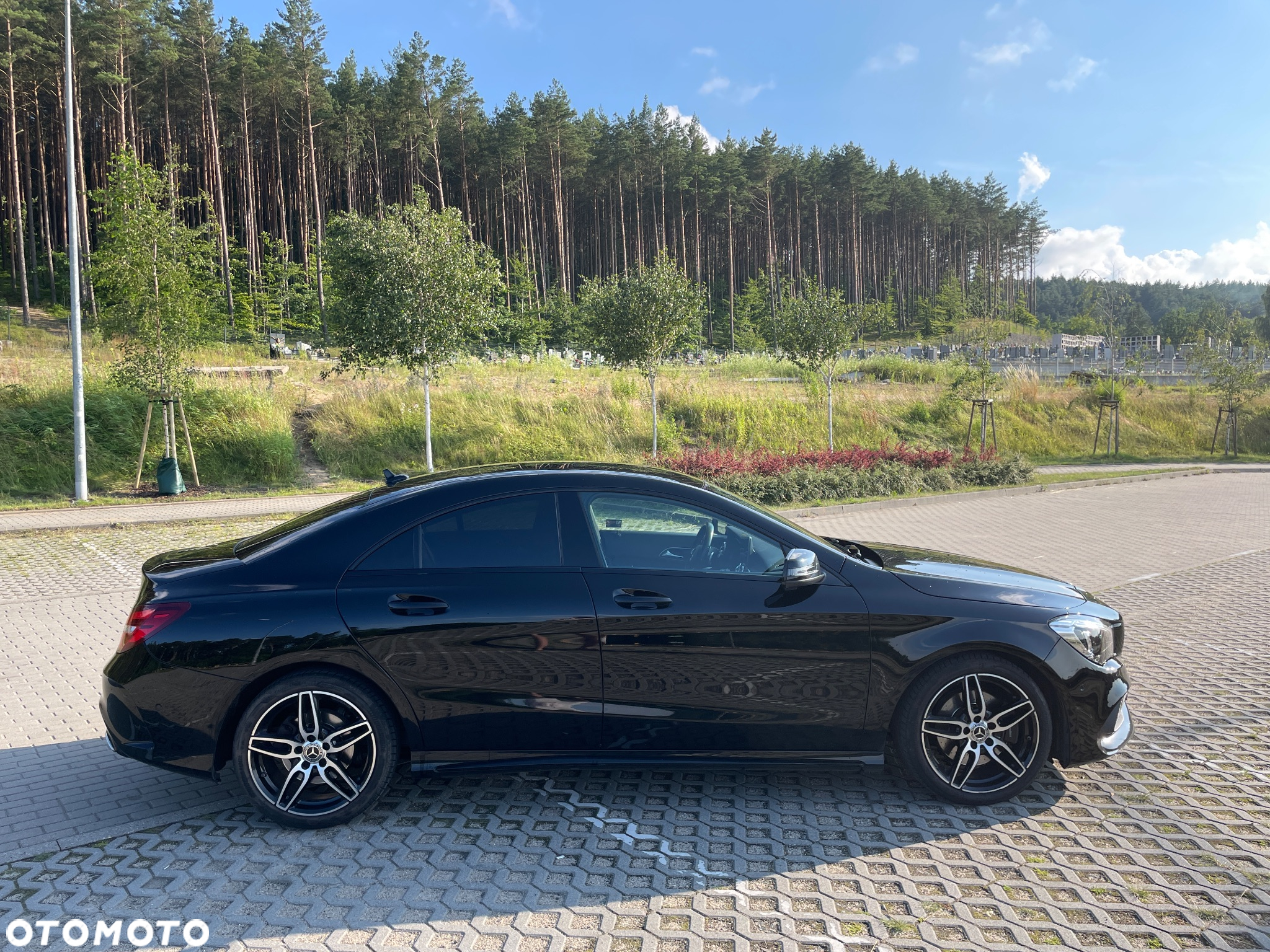 Mercedes-Benz CLA 220 4-Matic AMG Line - 5