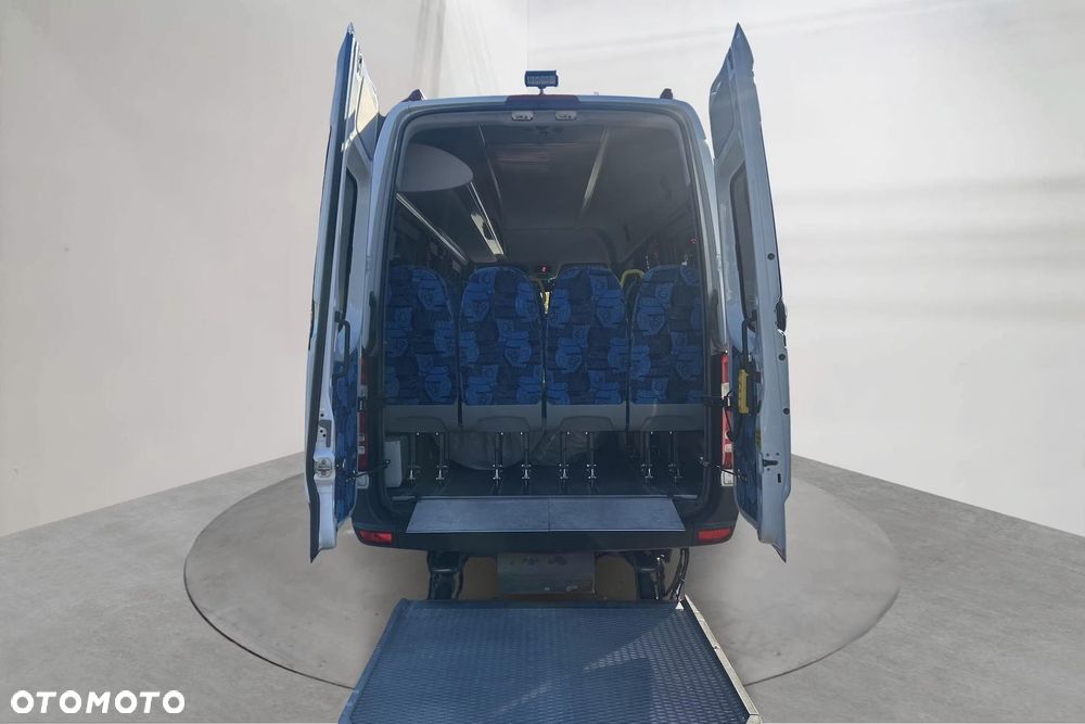 Mercedes-Benz SPRINTER 516 20 Miejsc + wozek inwalidzki + winda - 6