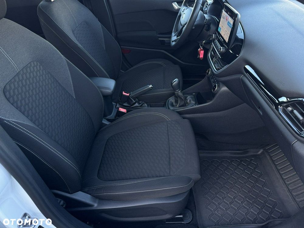 Ford Fiesta 1.1 Titanium - 18