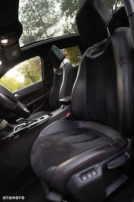 Peugeot 308 BlueHDi FAP 180 EAT8 Stop & Start GT - 19