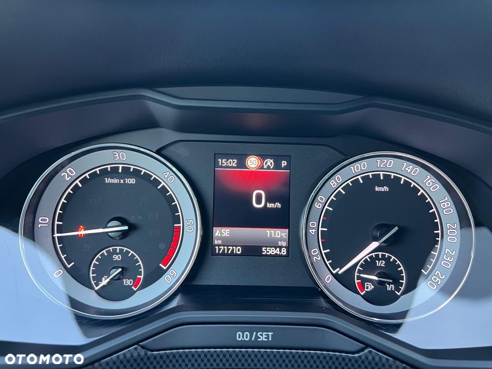 Skoda Superb Combi 2.0 TDI 4x4 DSG SportLine - 16