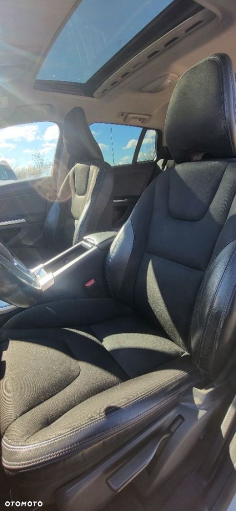Volvo V60 - 14
