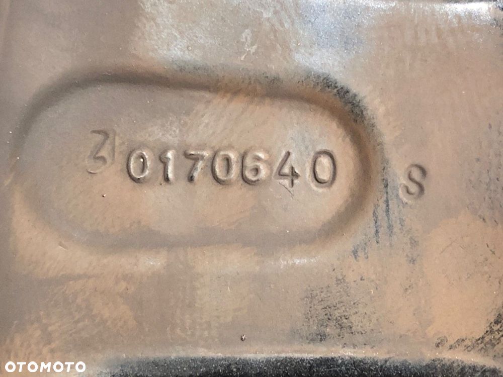 FELGA ALUMINIOWA 16 7J 5X114,3 ET40 ŚRODEK CENTR. 60.1 - 426.00 PLN - TOYOTA AURIS (_E15_) 2006 - - 7