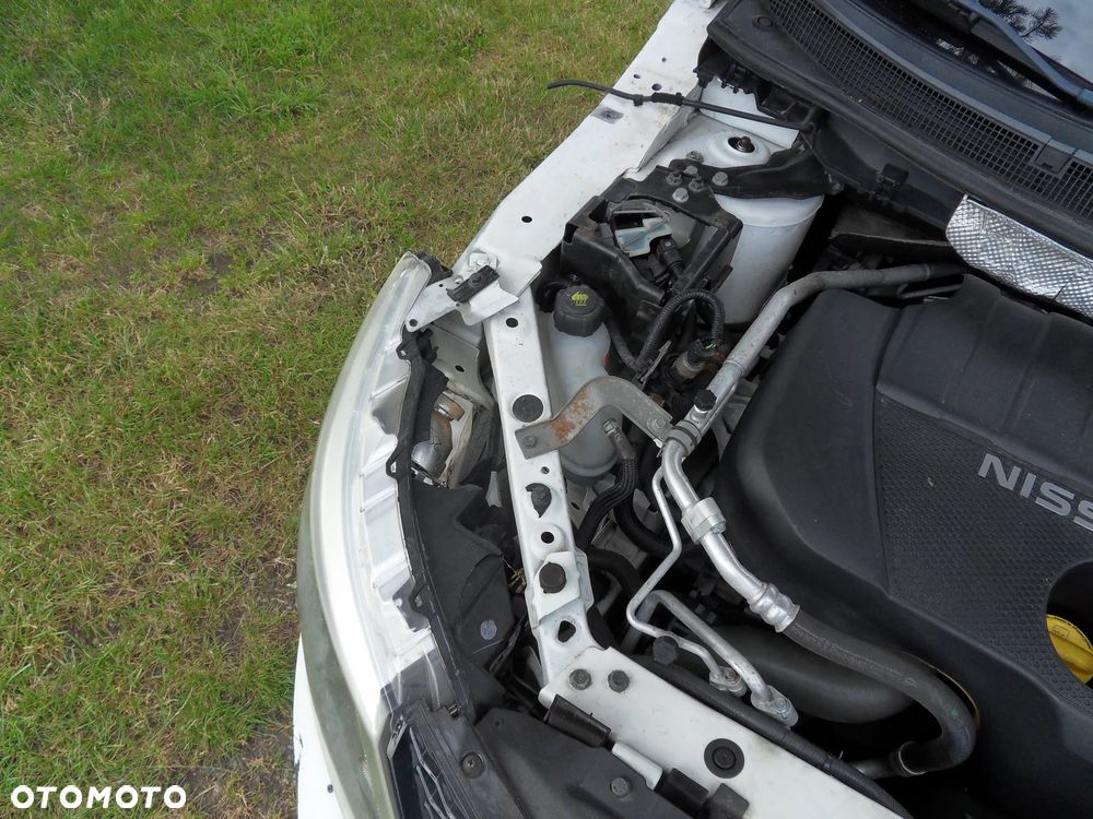 Nissan Qashqai 1.5 dCi DPF visia - 12