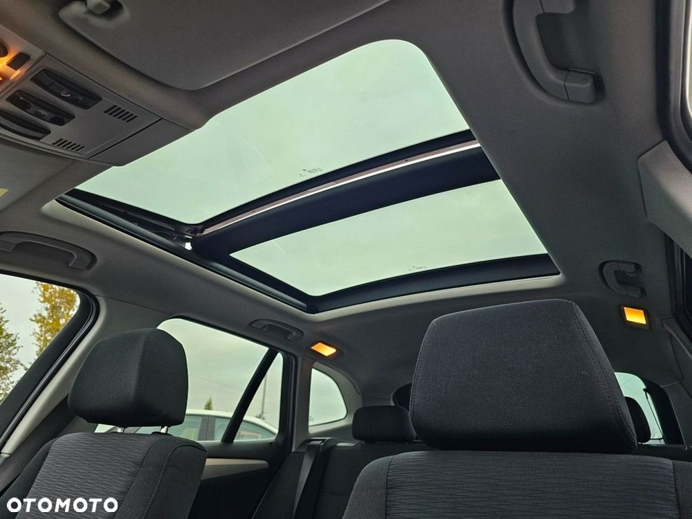 BMW X1 - 15