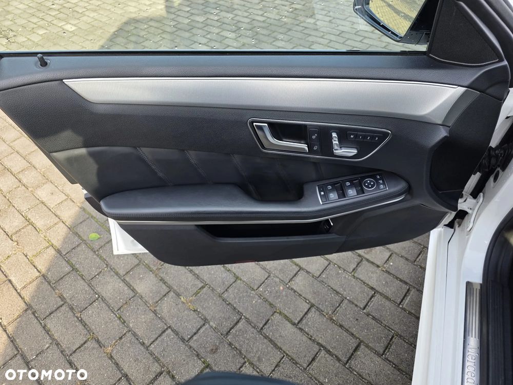 Mercedes-Benz Klasa E 350 BlueTEC 9G-TRONIC Avantgarde - 25