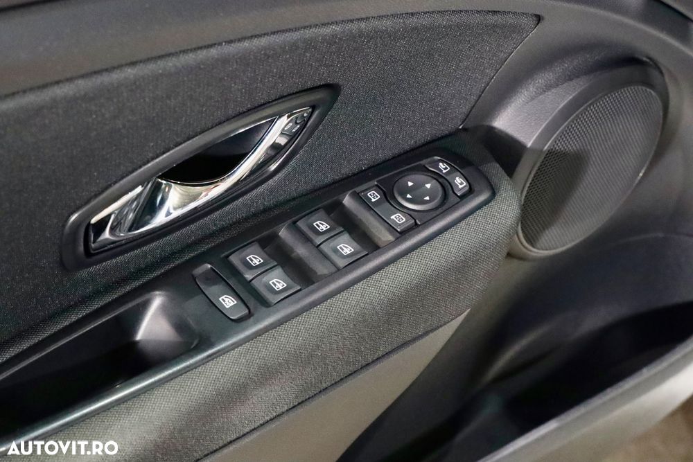 Renault Megane - 18