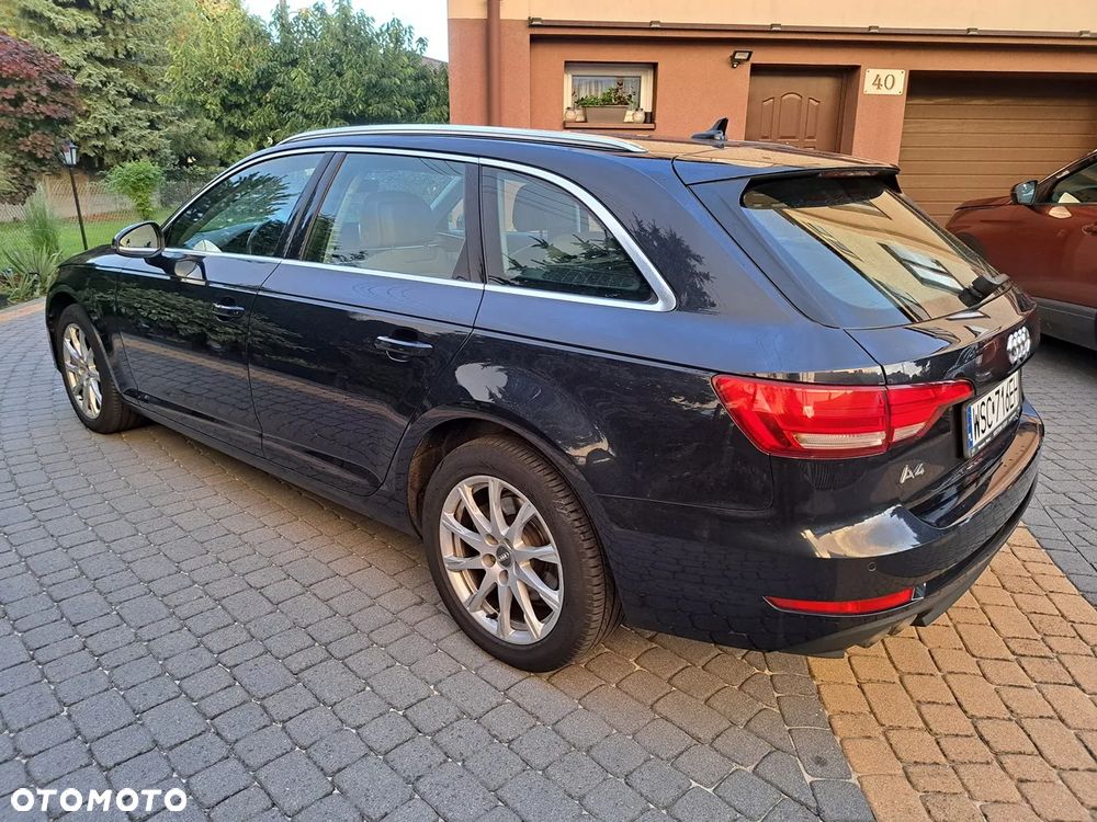 Audi A4 - 5