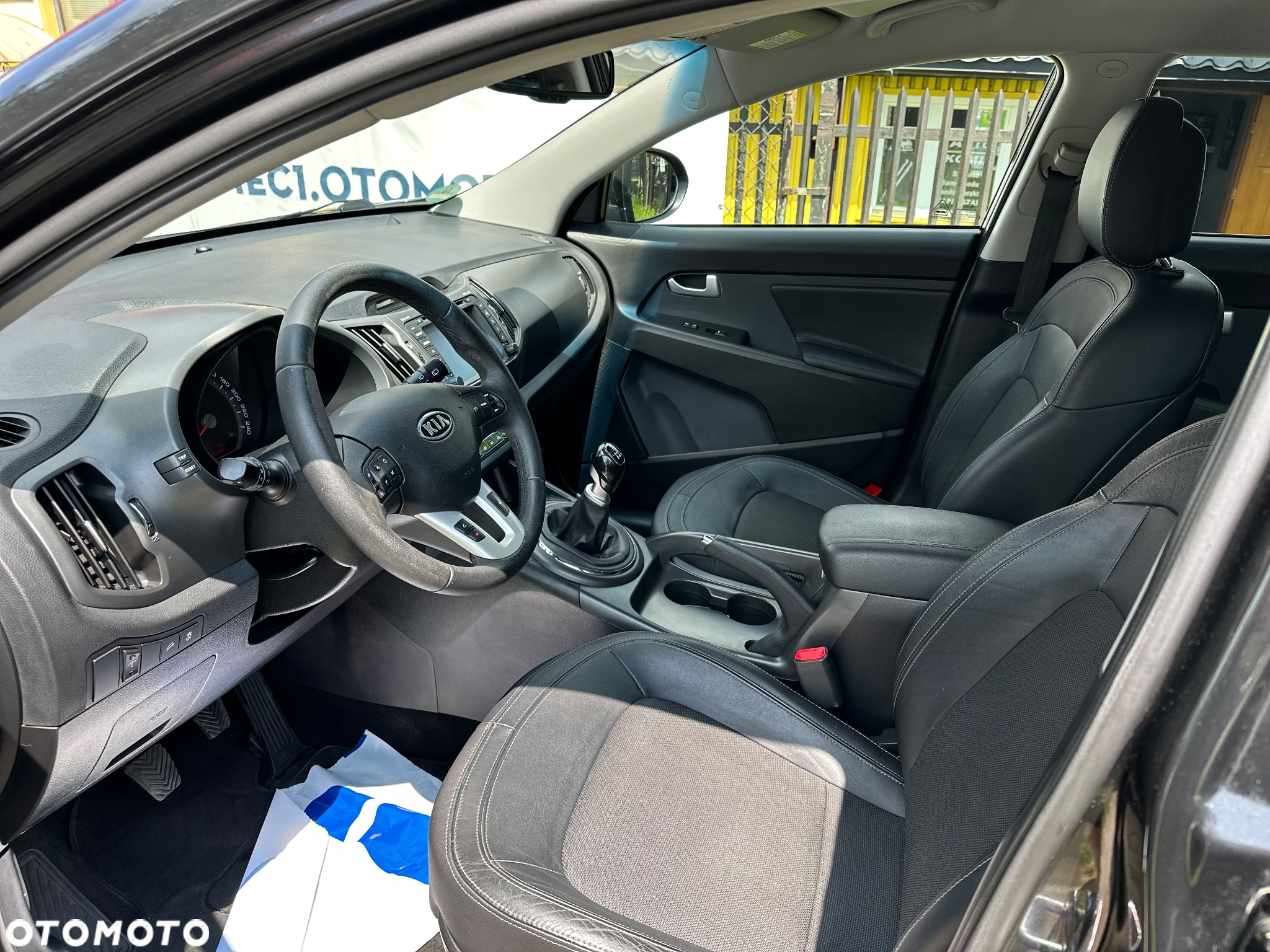Kia Sportage - 12