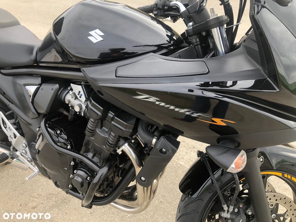 Suzuki Bandit - 16