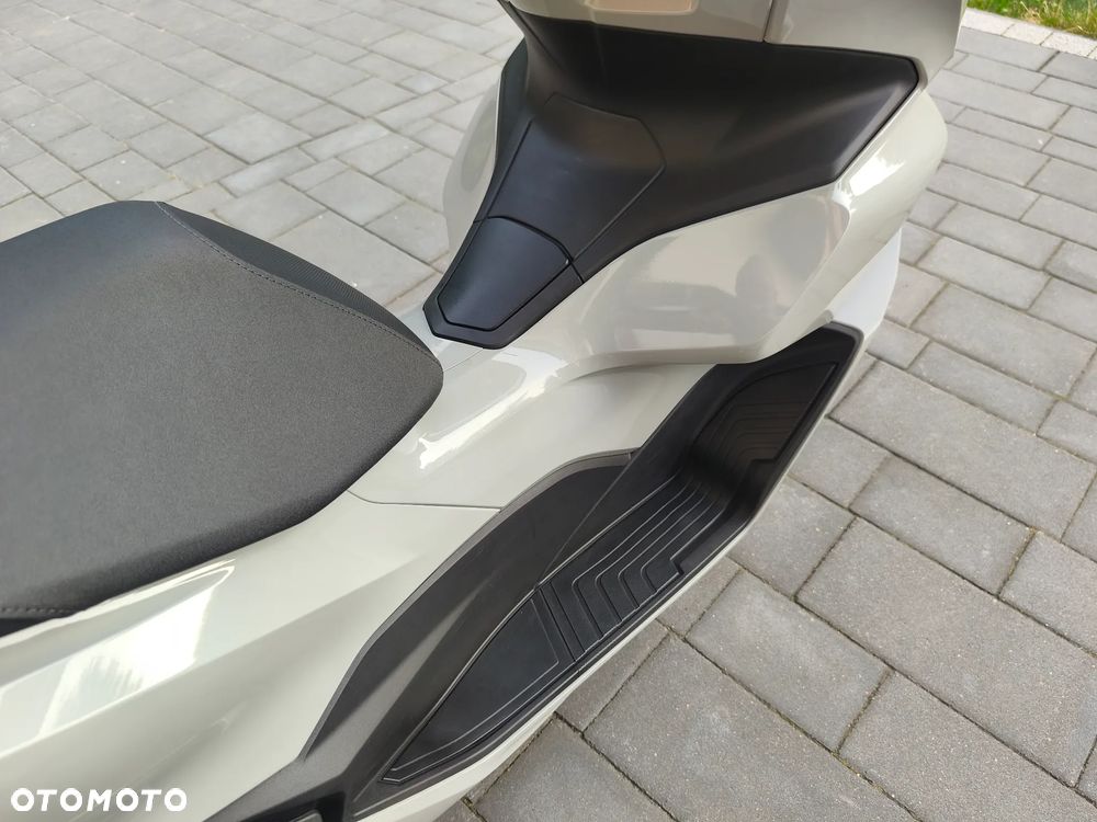 Honda PCX - 14