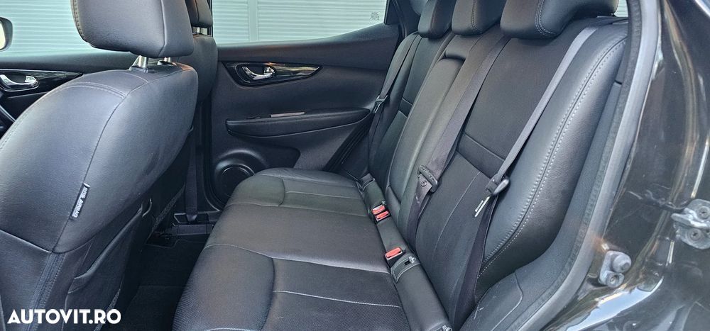 Nissan Qashqai 1.6 dCi DPF tekna - 13