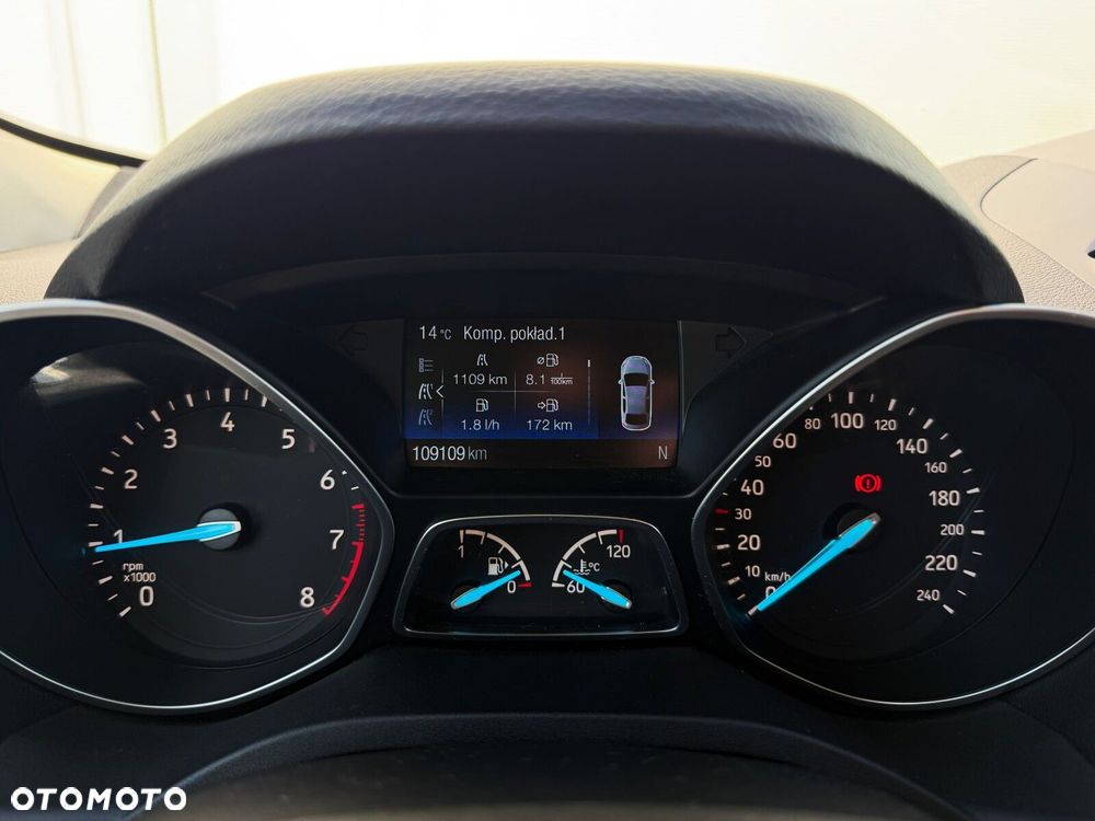 Ford Kuga - 17