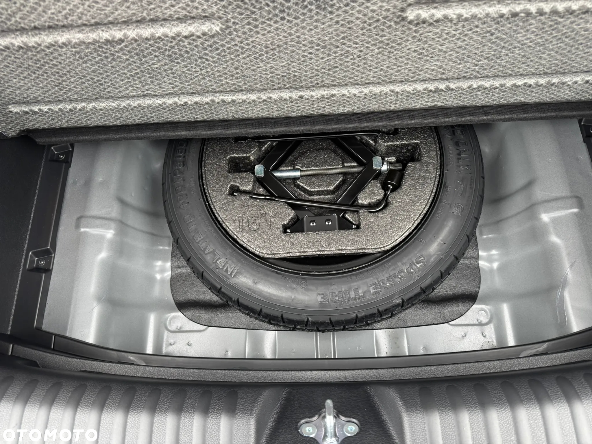 Kia XCeed 1.5 T-GDI M - 22