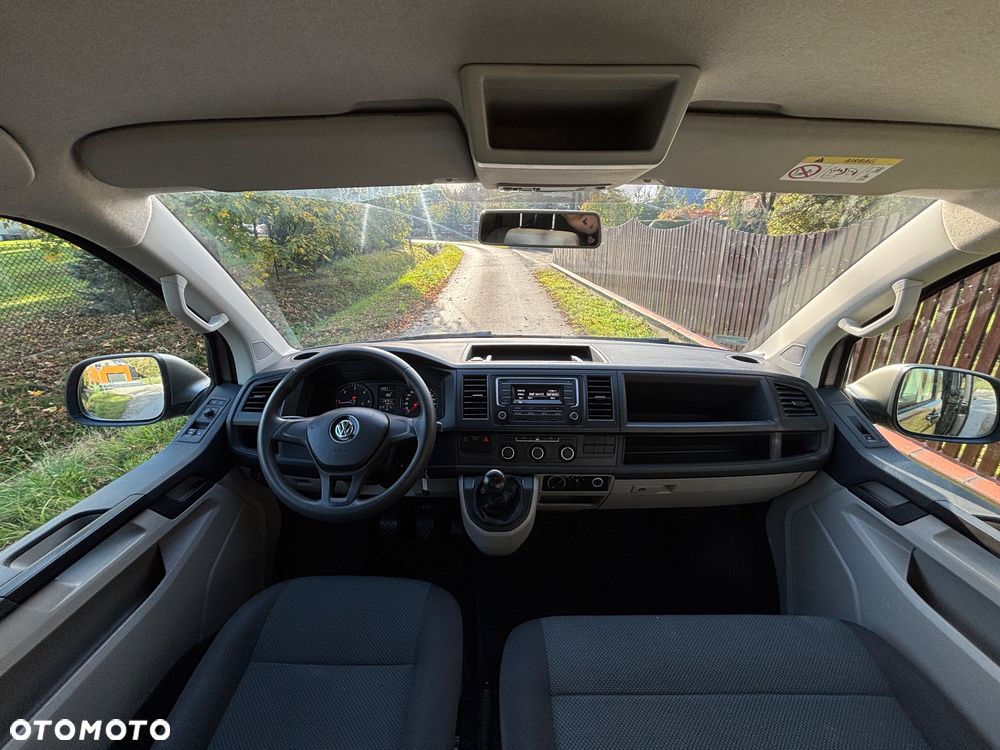 Volkswagen Transporter L2H1 Plus Trendline - 14