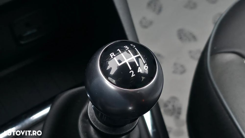 Renault Captur ENERGY dCi 110 Start&Stop Luxe - 35