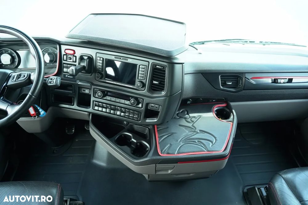 Scania S 530 / V8 / RETARDER / MEGA KIT / PLATĂ JOSĂ + KRONE / PUNTE RIDICATĂ / SAF - 31