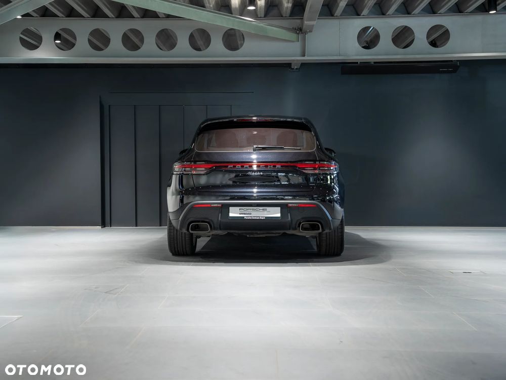 Porsche Macan Standard - 4