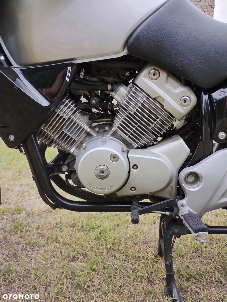 Honda XL - 9