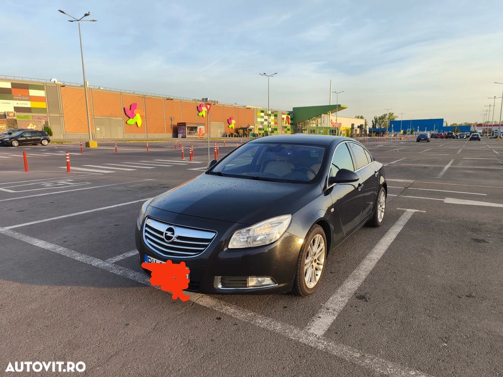 Opel Insignia - 1