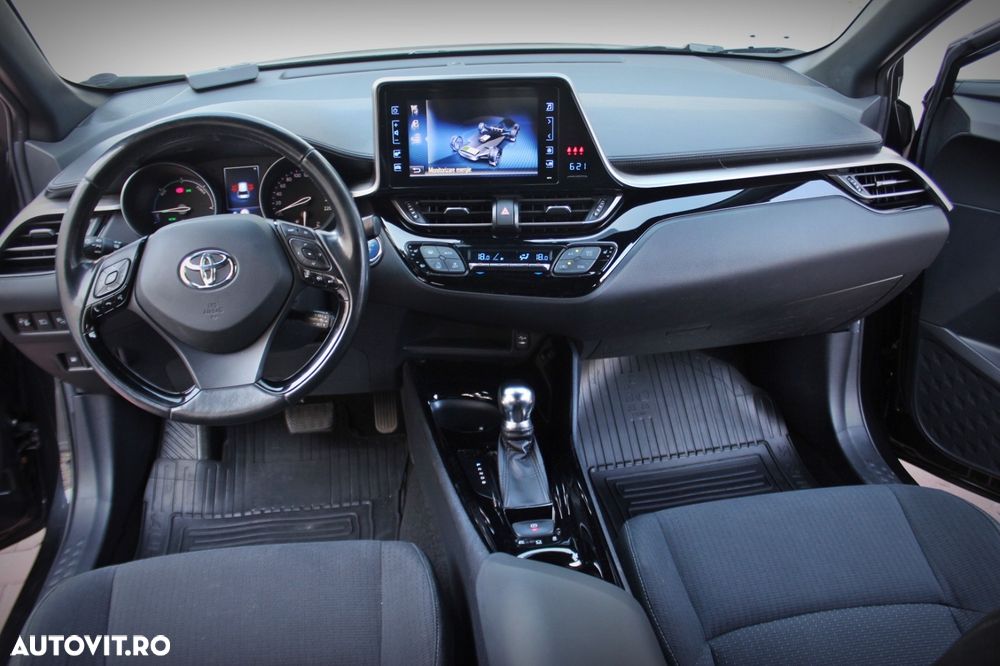 Toyota C-HR Hybrid Business-Edition - 5