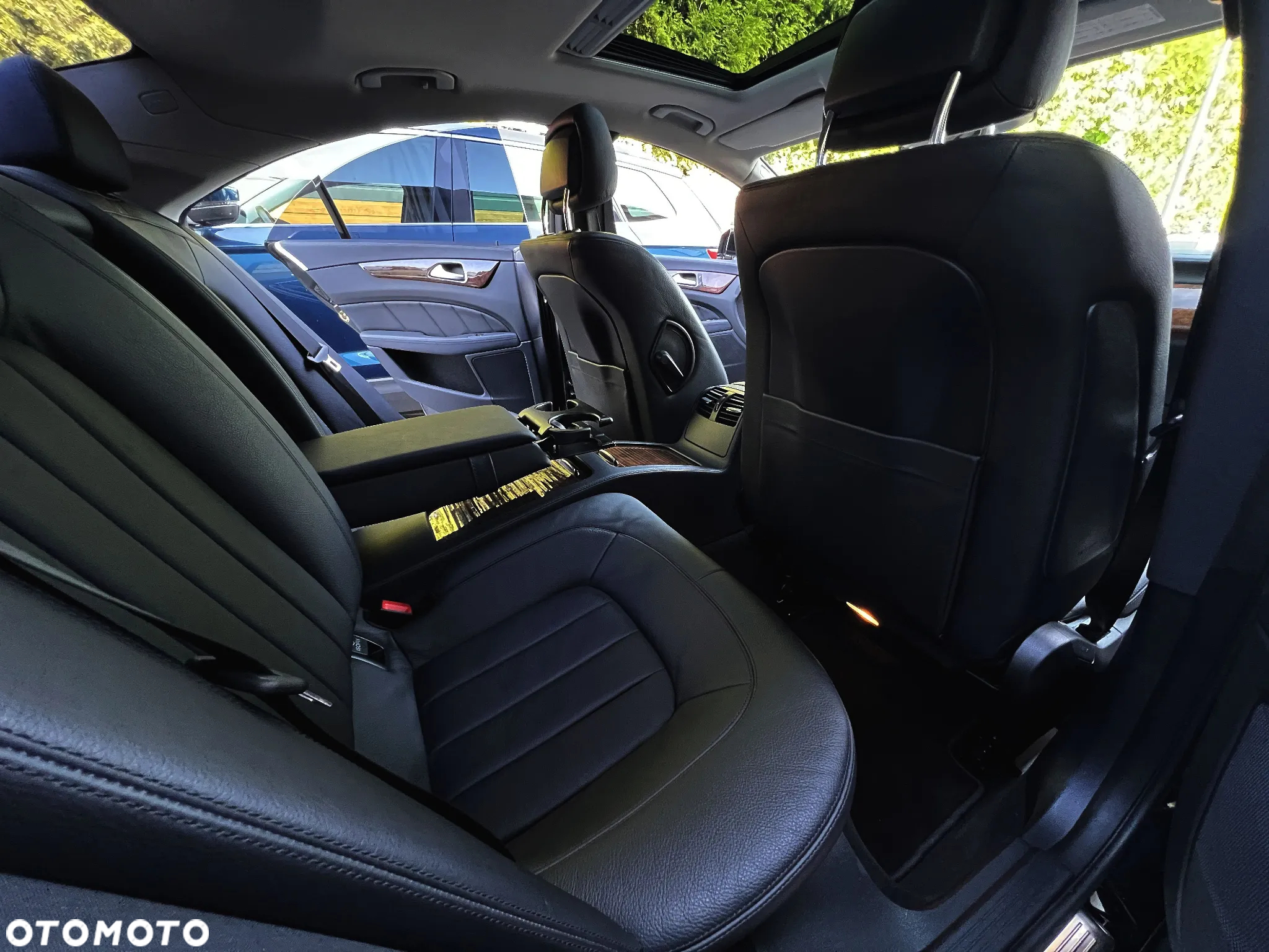 Mercedes-Benz CLS 350 CDI BlueEff - 32