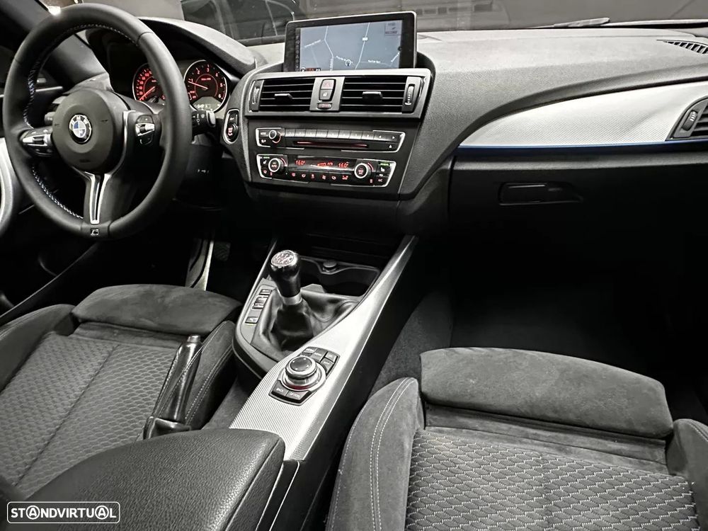 BMW 120 d Pack M - 26