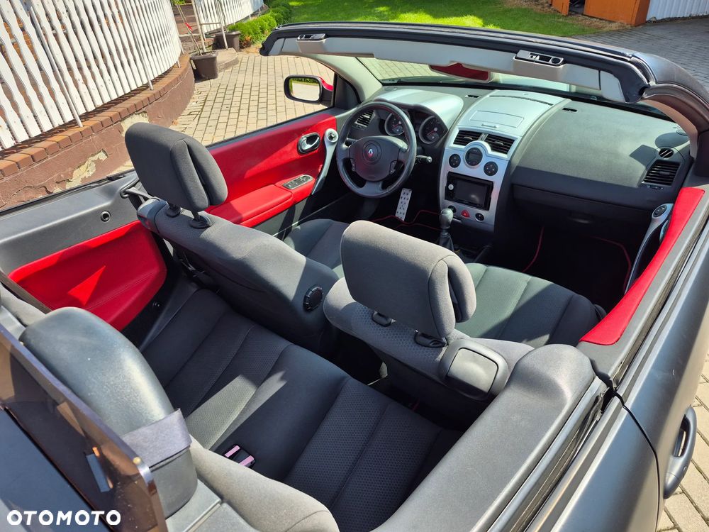 Renault Megane 2.0 Confort Expression - 6
