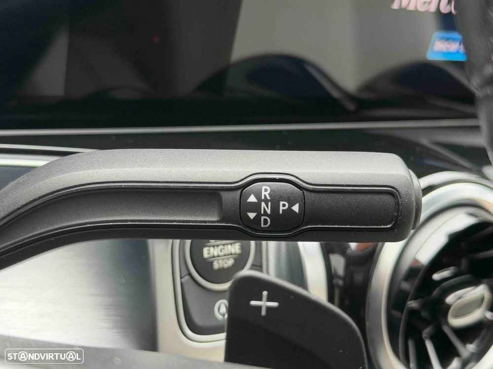 Mercedes-Benz GLB 200 d Progressive - 39