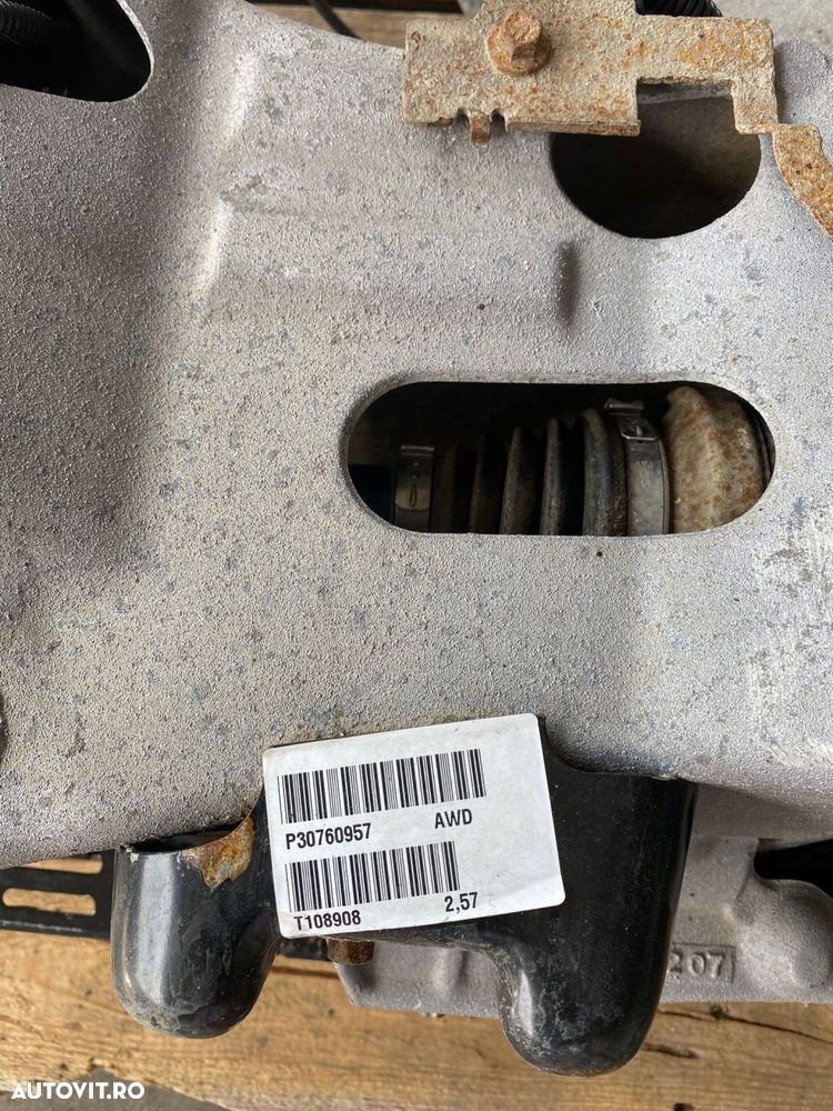 Punte spate VOLVO XC70 2007 30683440 8250451 - 3