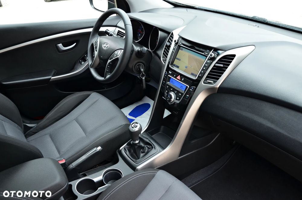 Hyundai i30 - 38