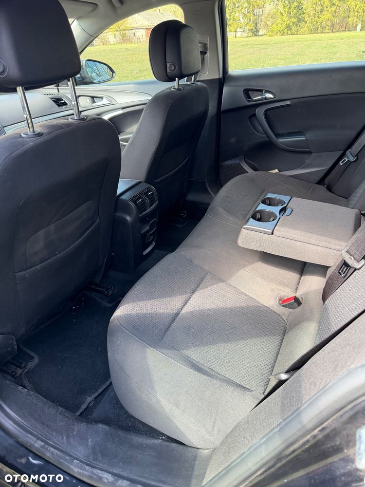 Opel Insignia 2.0 CDTI - 9
