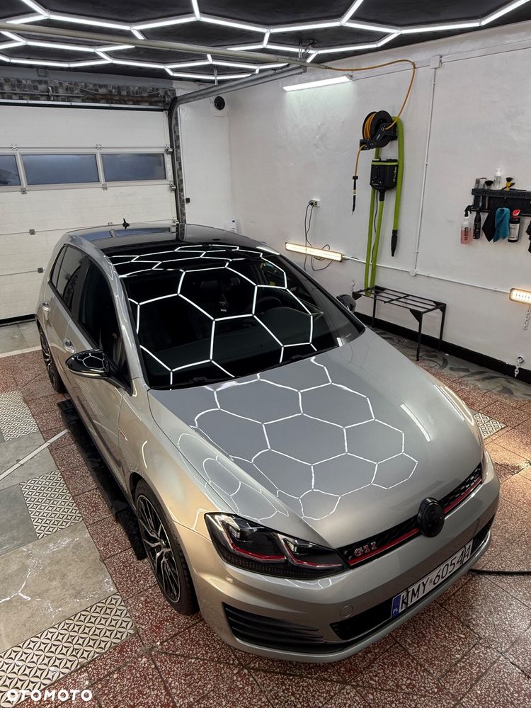 Volkswagen Golf 2.0 TSI BMT GTI Performance DSG - 4