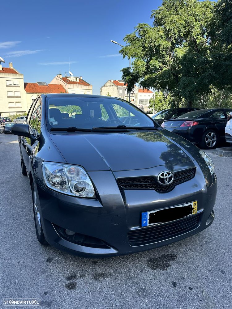 Toyota Auris 1.4 VVT-i Luna - 2